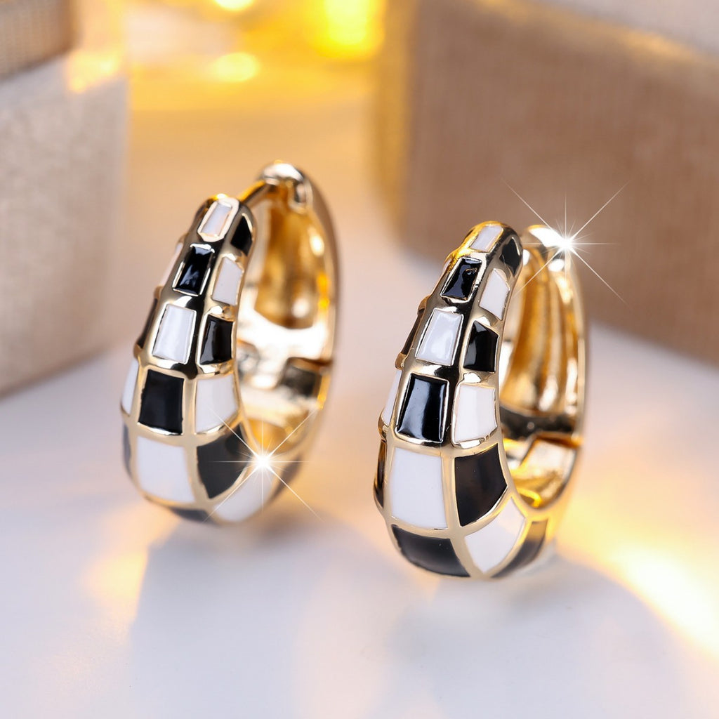 🖤 Checkmate Mini Hoops – Gold Hoops with Black & White Checker Detail