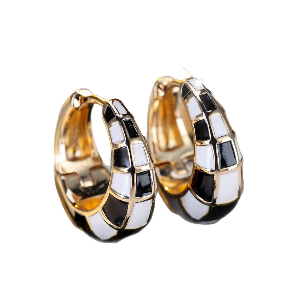 🖤 Checkmate Mini Hoops – Gold Hoops with Black & White Checker Detail