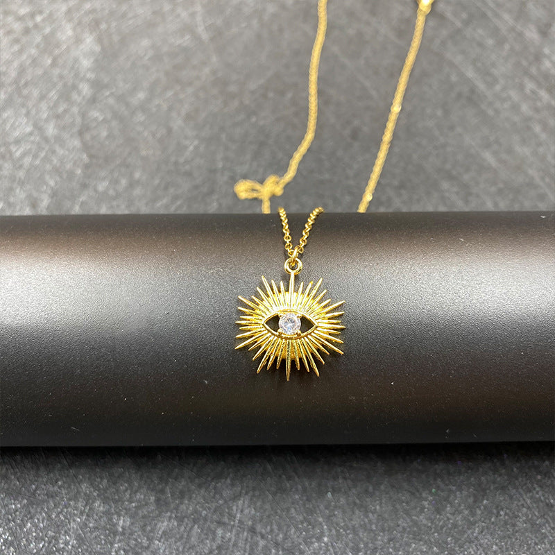 🧿 Starburst Evil Eye Pendant Necklace – 14k Gold-Plated Protection Charm