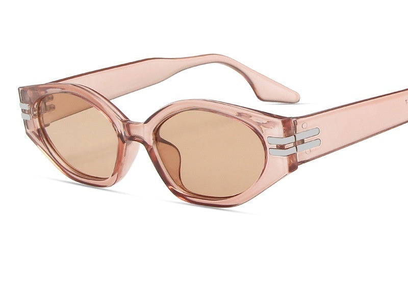 🖤 The Muse Oval Sunnies